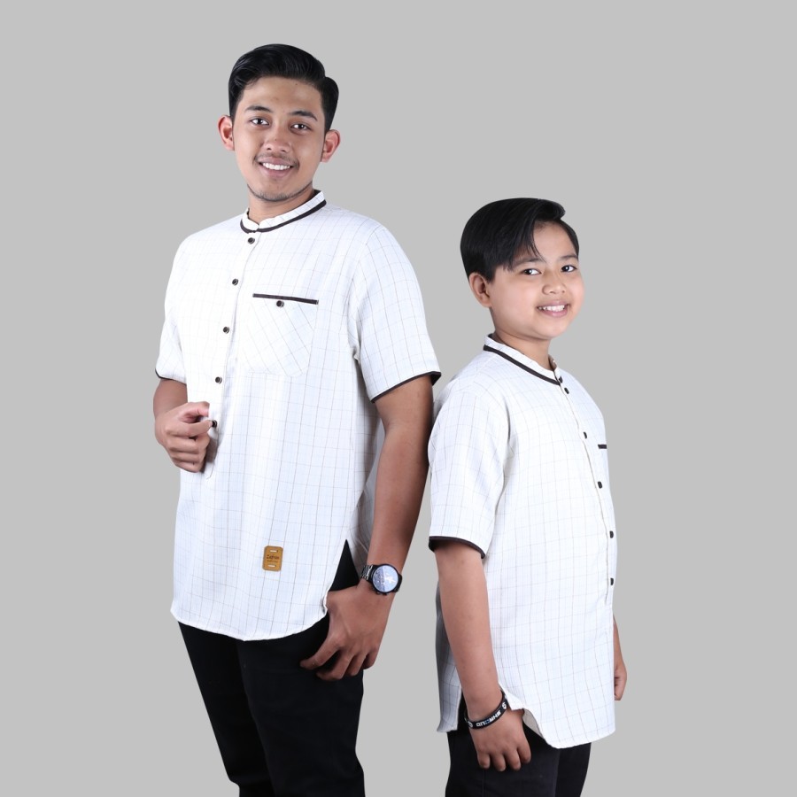 Baju Atasan Muslim Kemeja Koko Anak Remaja Tanggung ABG Lengan Pendek Putih Kotak