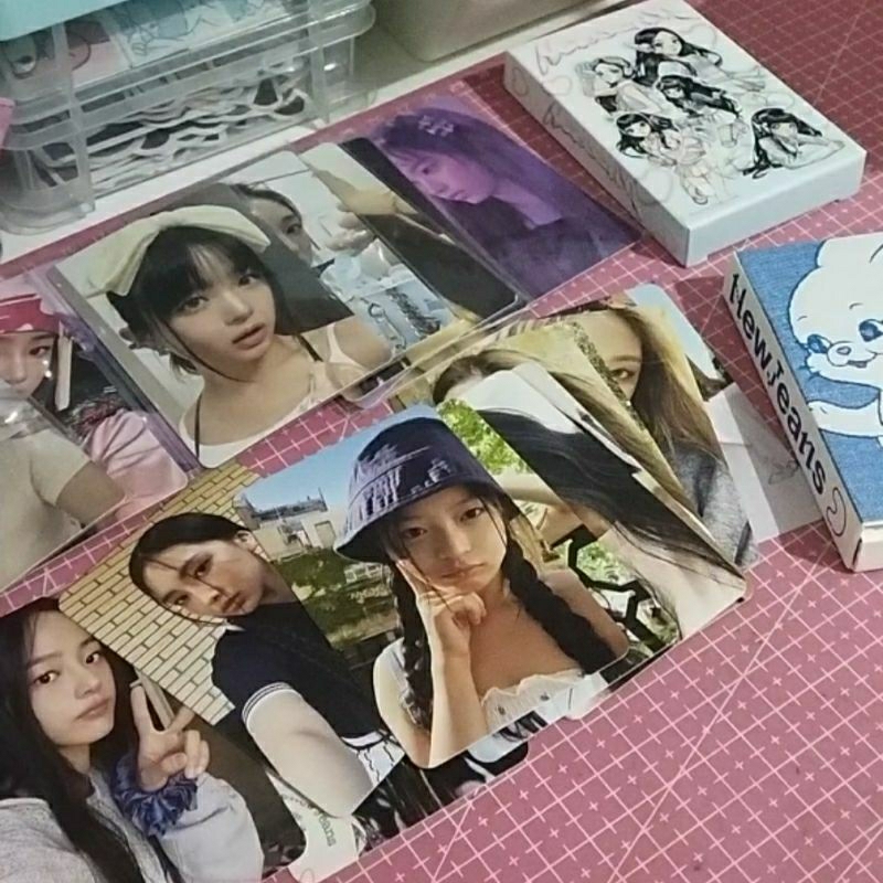 (READ DESK) photocard newjeans official album get up A version bluebook minji haerin danielle hyein 