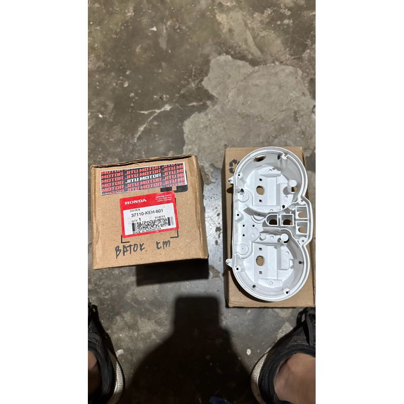 Dudukan Km Megapro primus - orignal