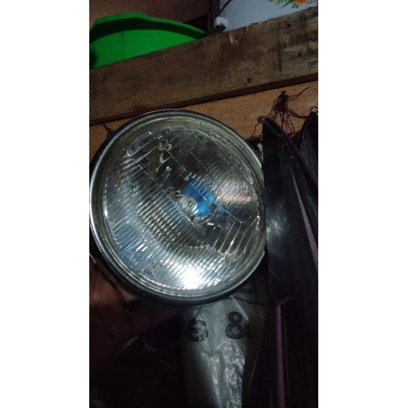 lampu depan L2s l2g merah ori