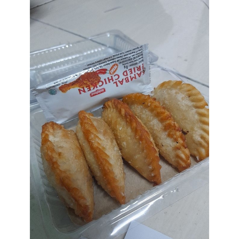 

Cireng isi Ayam suwir Frozenfood