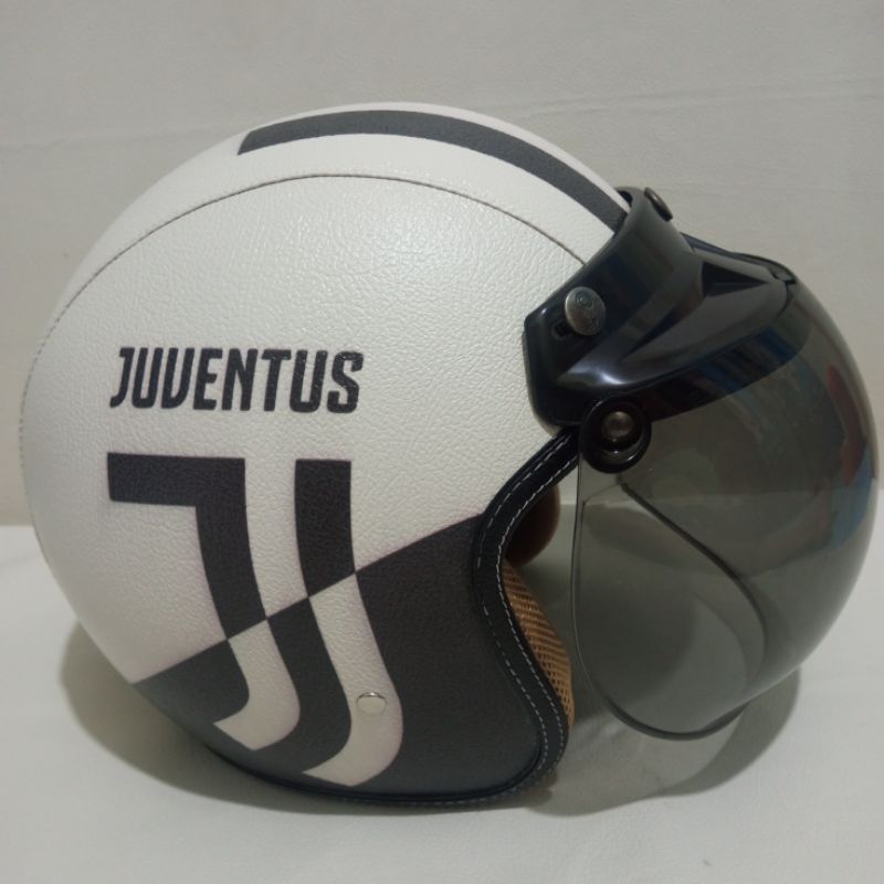 HELM BOGO RETRO JUVENTUS