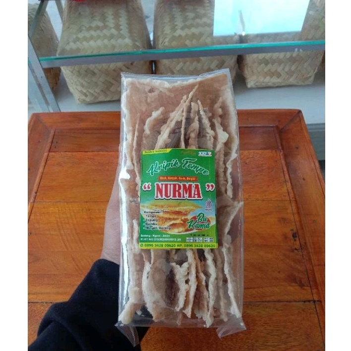 

KERIPIK TEMPE NURMA 200gr,KERIPIK TEMPE ASLI NGAWI,OLEH-OLEH KHAS NGAWI