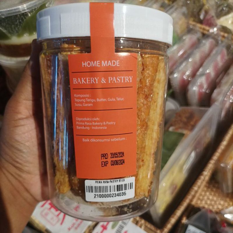 

Prima Rasa Pastry Stick Asli Bandung Toples