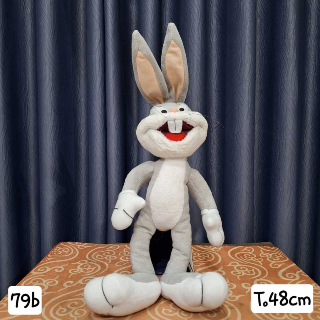 Boneka Bugs Bunny Rabbit Kelinci Looney Tunes Abu Cantik Lucu Besar