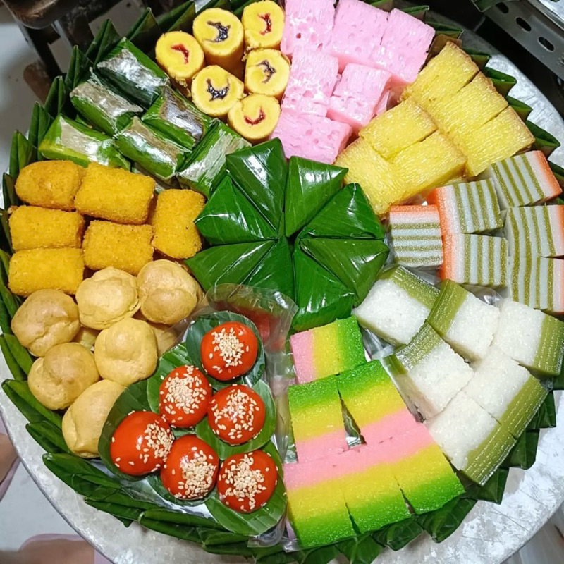 

Jajanan Pasar / Kue Tradisional / Kue Basah Mini Nampan Mix