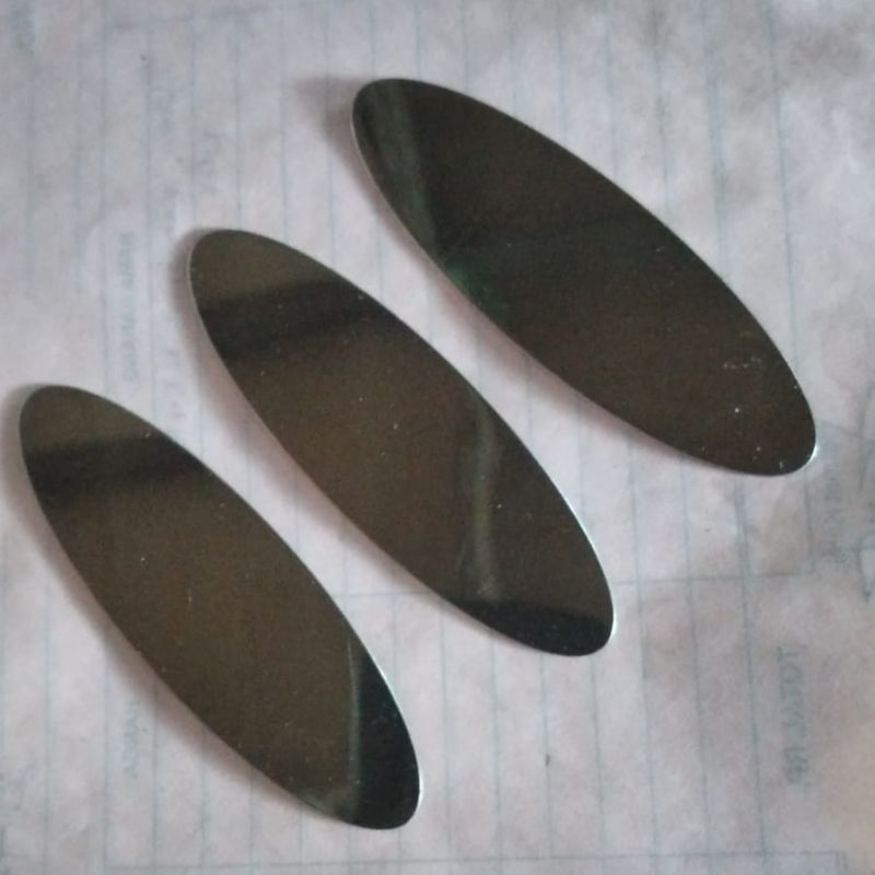 

NAME TAG OVAL BAHAN STEINLESS STELL 2,5×8