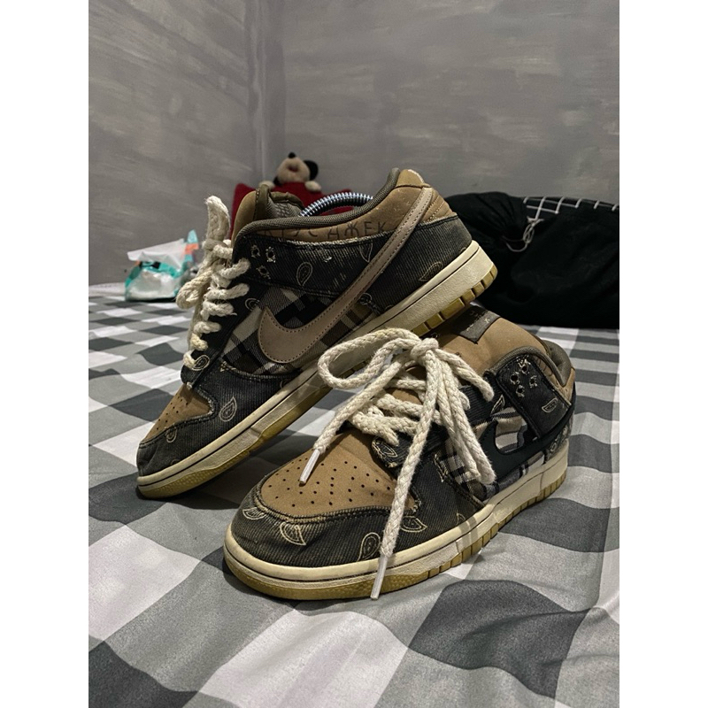 TRAVIS SCOTT X SB DUNK LOW PRO original