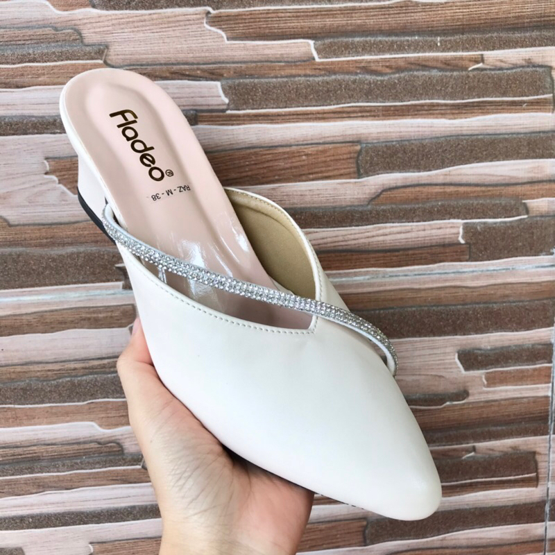 Sandal Wanita Heels 5cm TL Fld Sandal Pesta Tali Mutiara