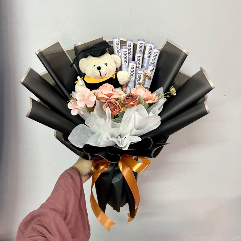 buket bunga / buket wisuda / boneka wisuda / buket uang