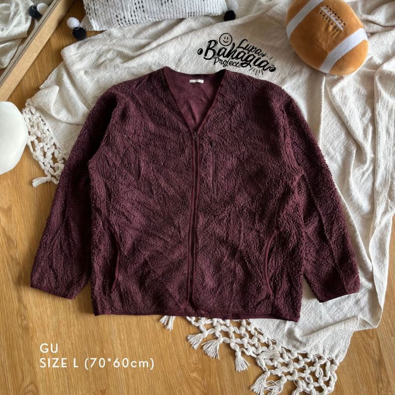 GU by UNIQLO Burgundy Fleece Sherpa Jaket size L | 100% Original