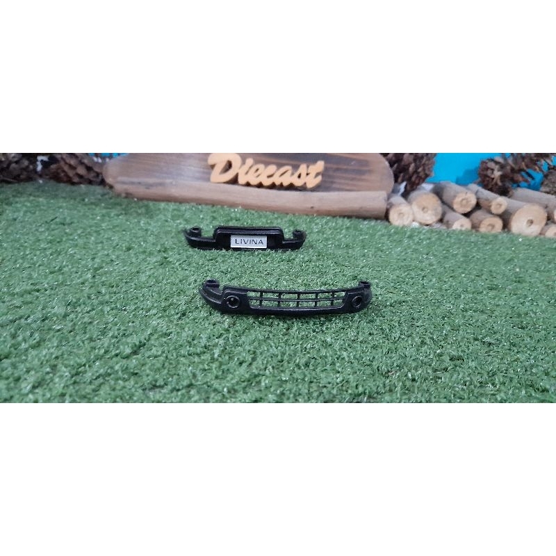 Diecast Miniatur Bumper Nissan Livina XGear skala 1:18