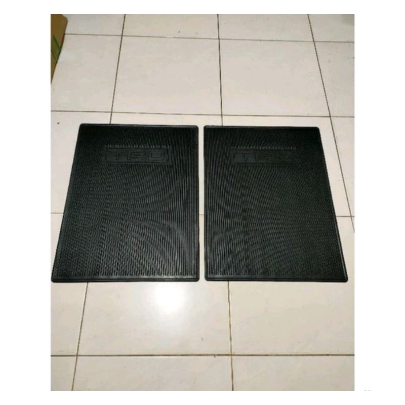 LEMBARAN KARET /KARPET KARET TRD / KARPET LANTAI ALAS KAKI MOBIL UNIVERSAL HARGA1LEMBAR