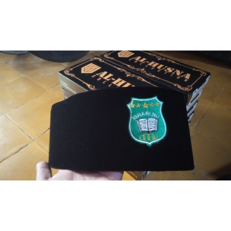 SONGKOK PECI ISHARI NU TINGGI 10