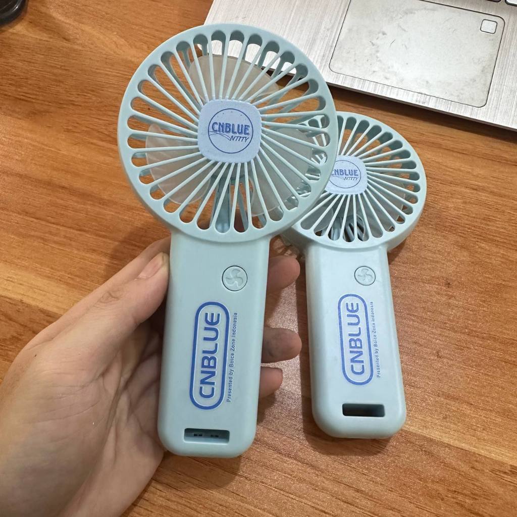 Kipas Elektrik Cassie Custom / Mini Portable Fan Custom / Kipas Angin Portable Custom / Kipas Gengga