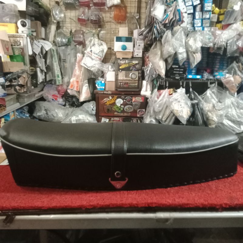 Jok Motor Vespa Tulisan Piaggio Sprint,Super,Bajaj,vbb,PX,Ps