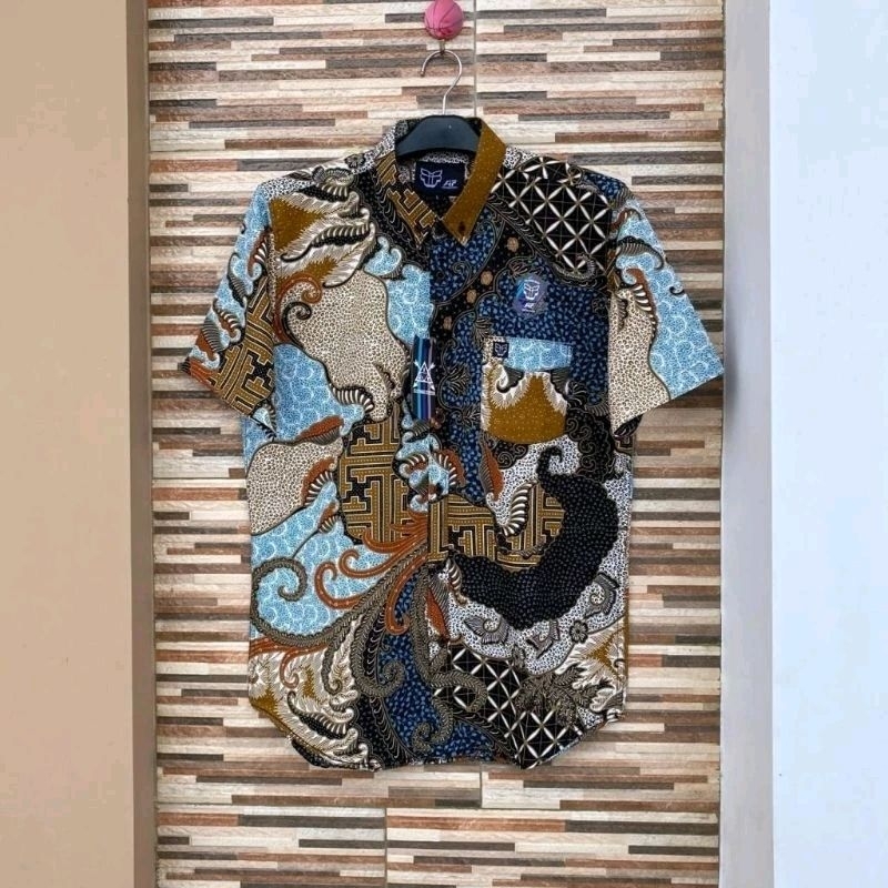 batik Jawa biru muda