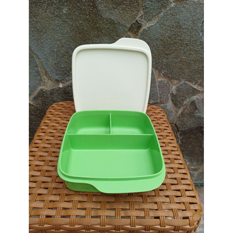LOLLY TUP TUTUP PUTIH - TUPPERWARE - TEMPAT BEKAL