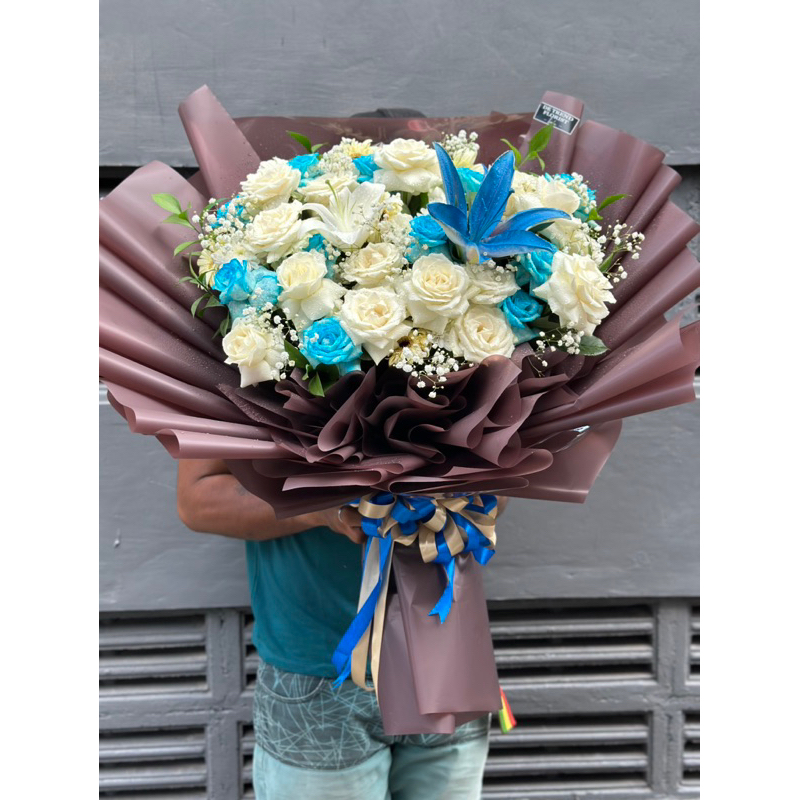 PREMIUM & JUMBO RED ROSES 80btg/Flowershopbali / Florist bali /Toko Bunga bali / valentinegift / bun