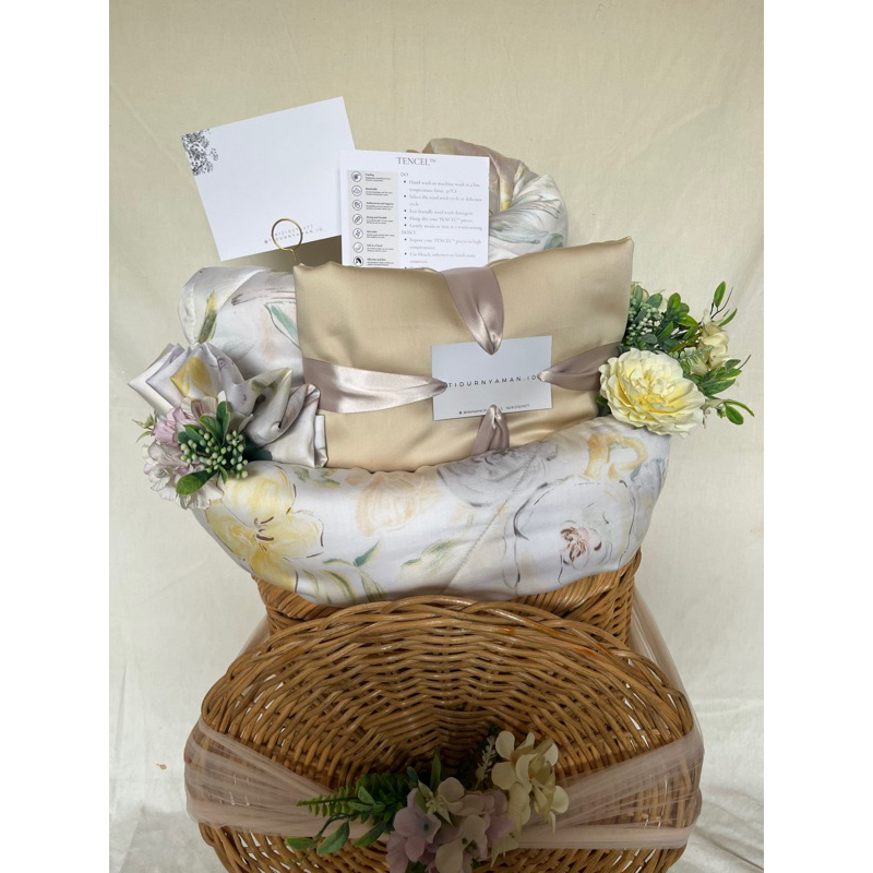 

Tambahan Packing Hampers (Hanya Packing Saja)