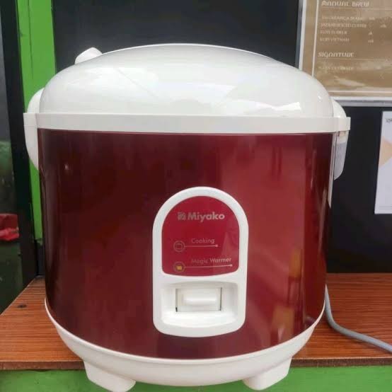 Miyako magic com rice cooker mcm-528 ts 1.8 ltr 1,8 liter 1,5 kg