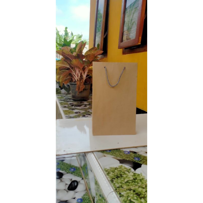 

(12pcs) paper beg polos p x l x t, 15x8x25