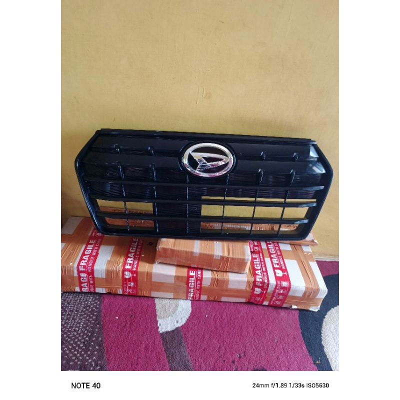 grill daihatsu Rocky