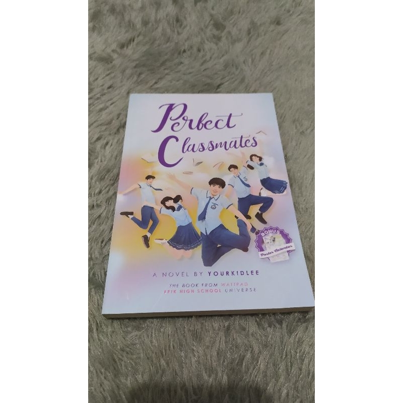 Novel by Yourkidlee - Perfect Classmates (Preloved)