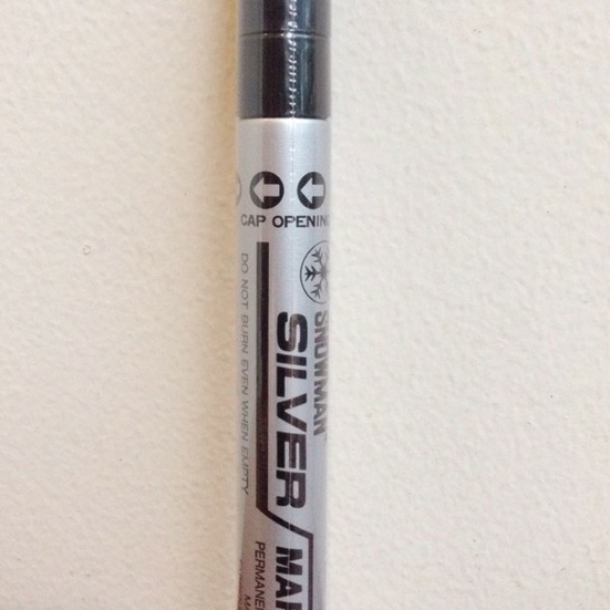 

Extra SPIDOL SNOWMAN WARNA SILVER PERAK PERMANENT PAINT MARKER