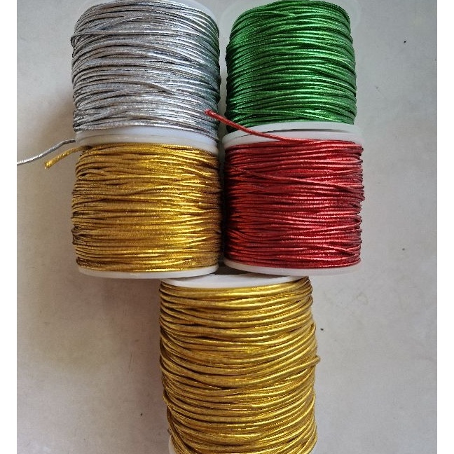 

KP8 4m 5m tali elastis silver tali elastis gold Tali elastis merah tali elastis hijau tali hangtag tali serbaguna tali premium gold Tali emas tali silver Tali souvenir Tali hias box hamper tali hias karet elastis tali natal tali lebaran tali imlek