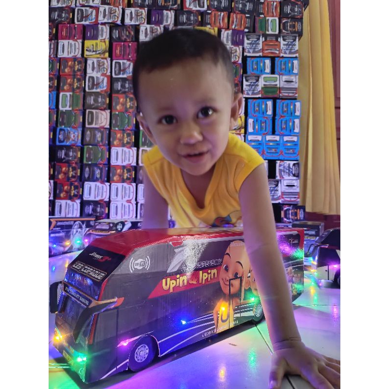 Mainan Bus Telolet Basuri Upin&Ipin Lampu dan Telolet