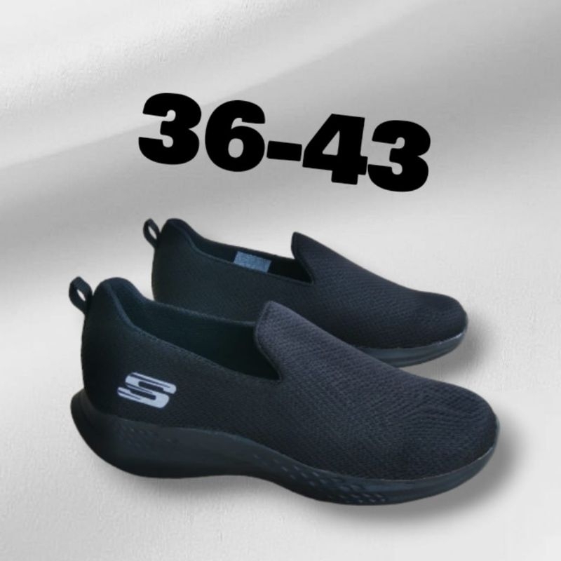 sepatu slip on pri dan wanita skecher terlaris dan termurah - sepatu pria wanita hitam