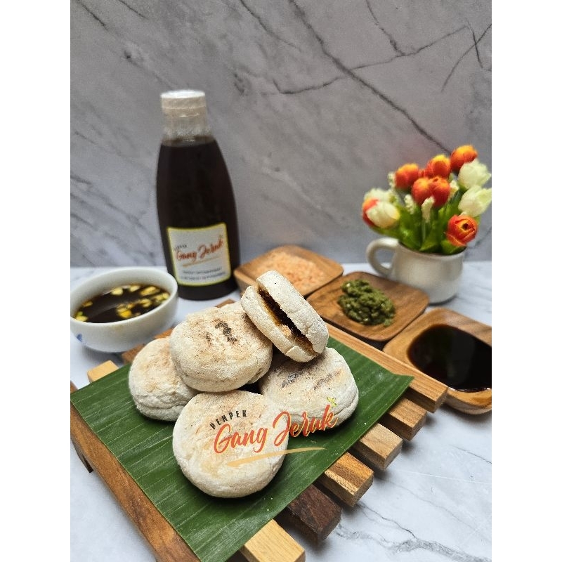 

Paket Pempek Panggang isi 10pcs