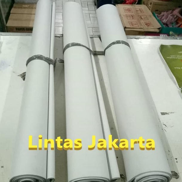 

Istimewa Kertas Flipchart Buram Koran Isi 25 lembar ukuran 61cm x 86 cm