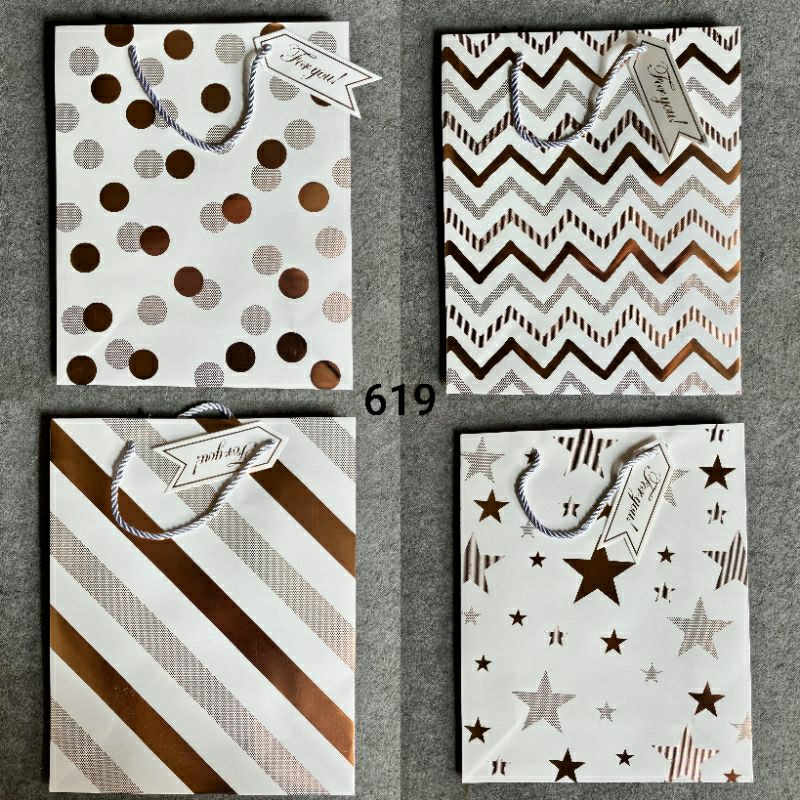 

Paperbag Motif Pattern Rose Gold / Paperbag Motif / Paperbag Ulang Tahun / Goodie Bag - 619