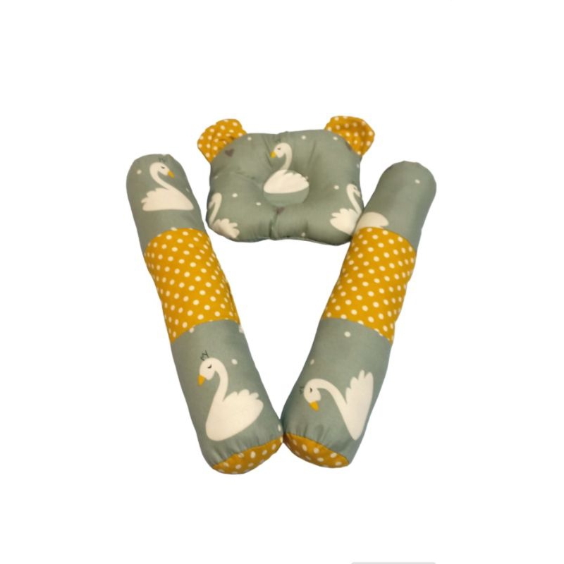 Bantal guling bayi karakter/bantal guling lembut