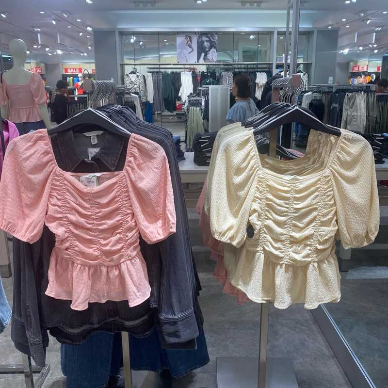 Kaos serut H&M Original Store