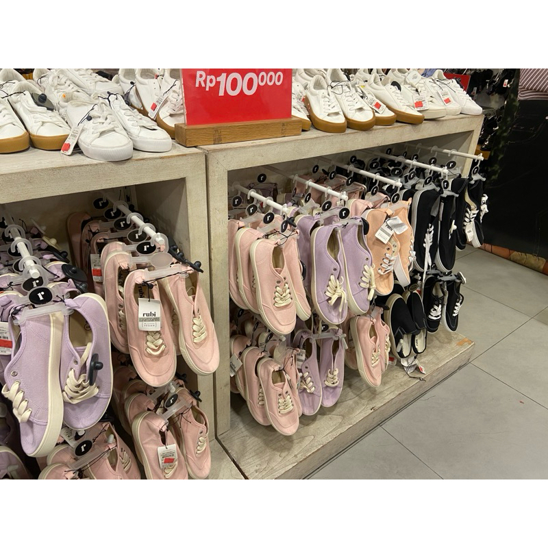 Jastip Sepatu Rubi