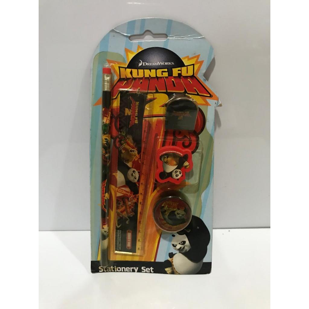 

STATIONERY SET KUNG FU PANDA ORIGINAL KUNING 7 pcs