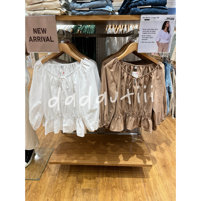 Blus Bordir Lengan 3/4 WOMEN UNIQLO