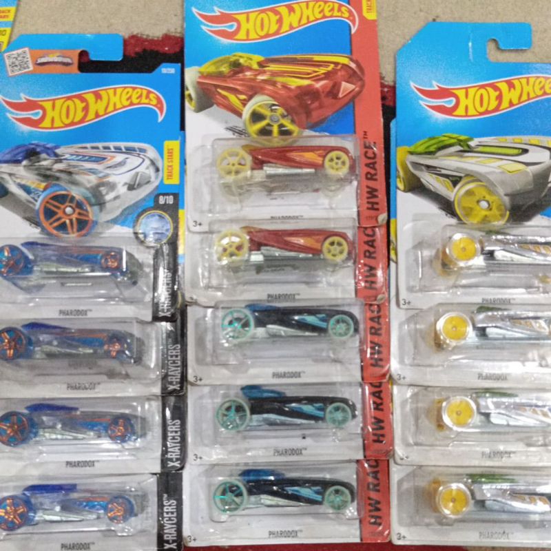 Hotwheels Pharadox, (Raja balap race hotwheels track lup)