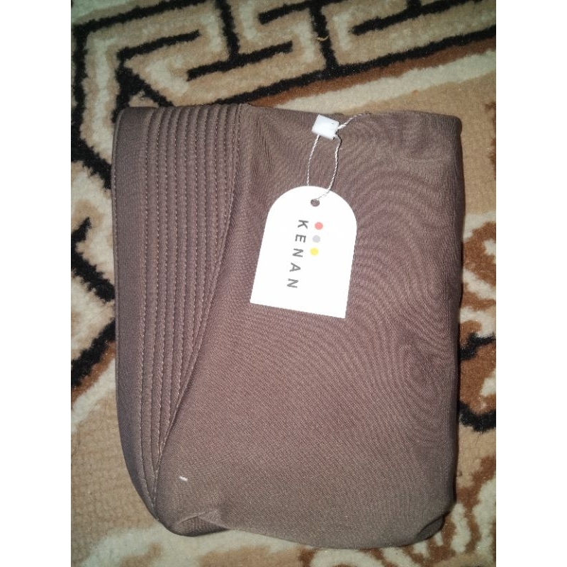 (preloved) New Kenan Hijab Bergo Instan Ukuran S