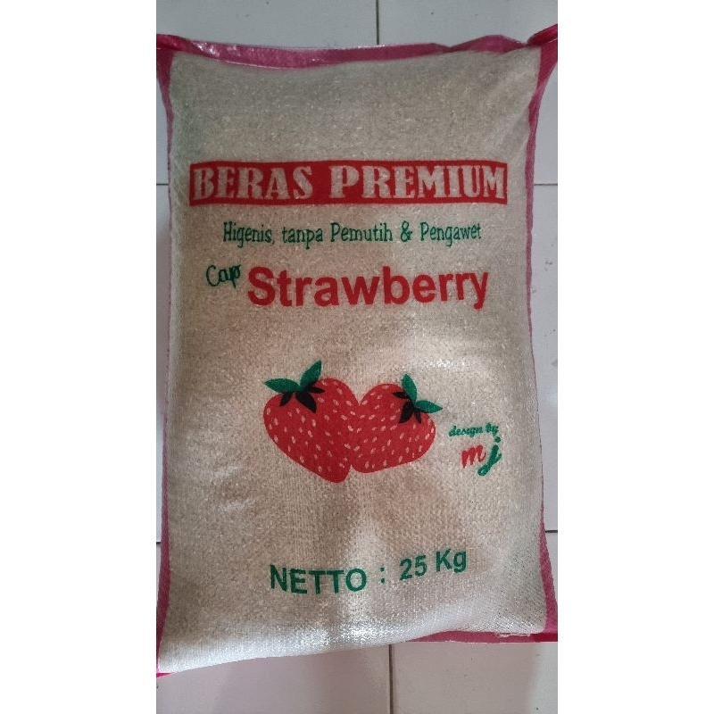 

Beras Cap Strawberry (isi 20 kg)