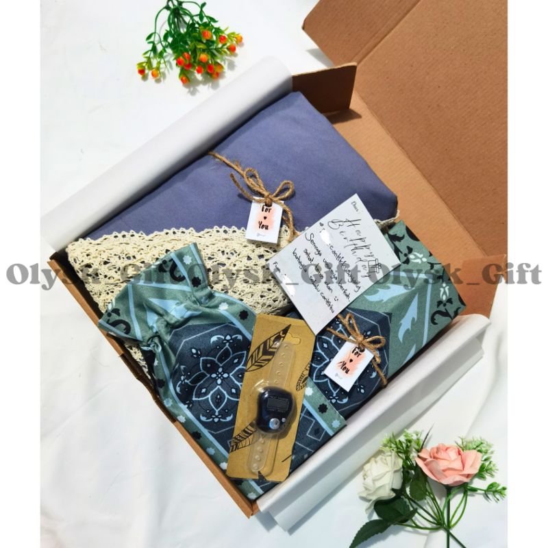 Hampers Giftbox Lebaran Makassar/Mukena/Kado Wanita Ulang Tahun, Wisuda dll