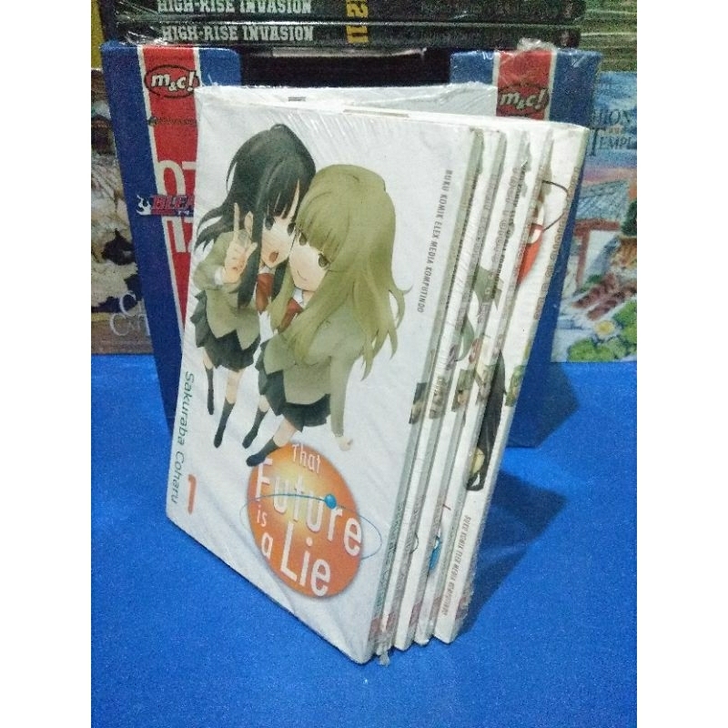 Komik the Future is a Lie