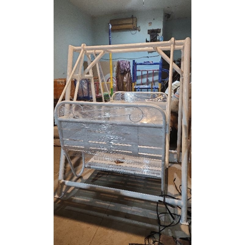 ayunan besi bangku 1meter