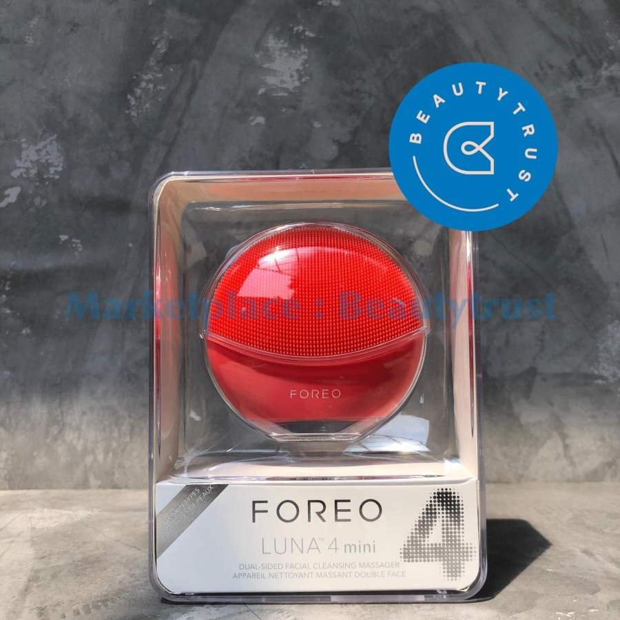 Foreo Luna 4 Mini Face Cleansing Brush & Face Massager