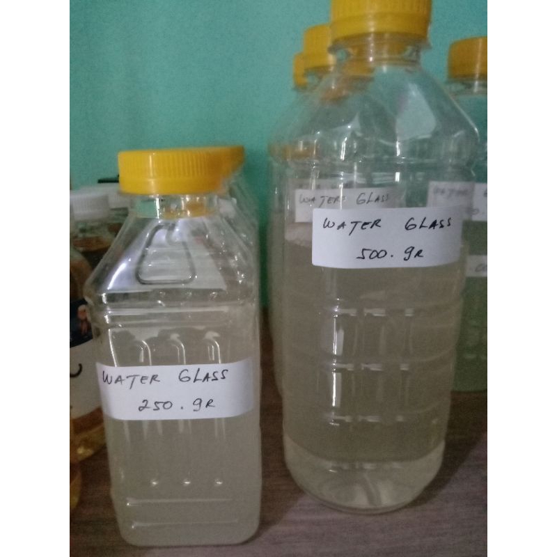 Water Glass. Bahan Sabun Colek, Pengunci Warna/Cat.