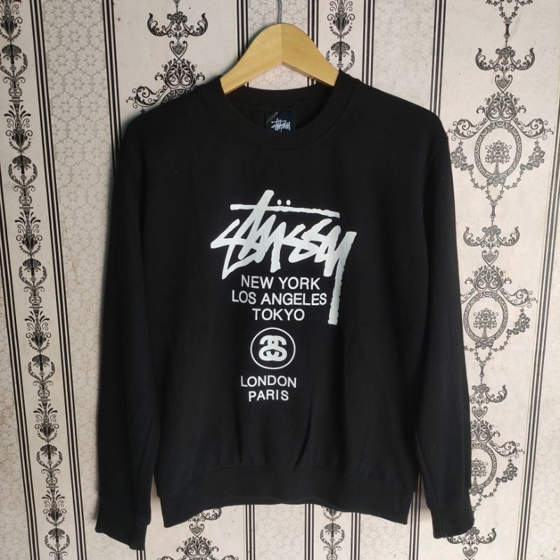 Stussy world tour crewneck