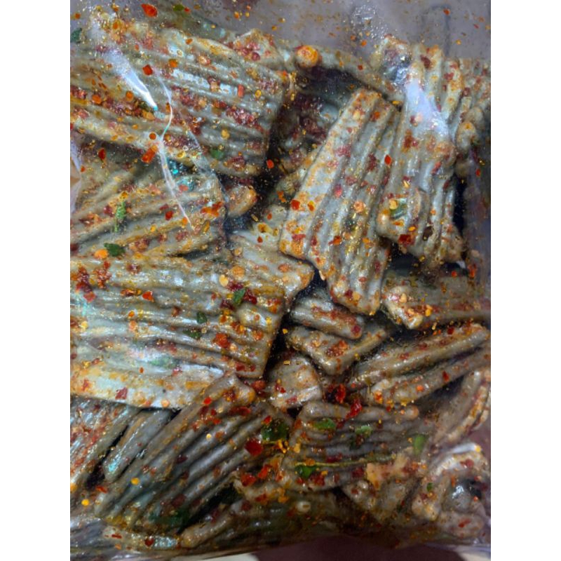 

SEBLAK KERING Kerupuk Jengkol pedas extra daun Jeruk kemasan 500gr SEBRING KRUPUK BANTAT SEBLAK INSTAN